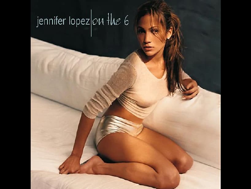 En 1998 mandó su demo a varias discográficas y Tommy Mottola, entonces director de Sony Music, la llamó tras haberla visto en la cinta ‘Selena’ y un año después lanza su primer álbum, ‘On the 6’, siendo todo un éxito gracias a ‘If you had my love’, tema que alcanzó el número uno en la lista Billboard hot 100.