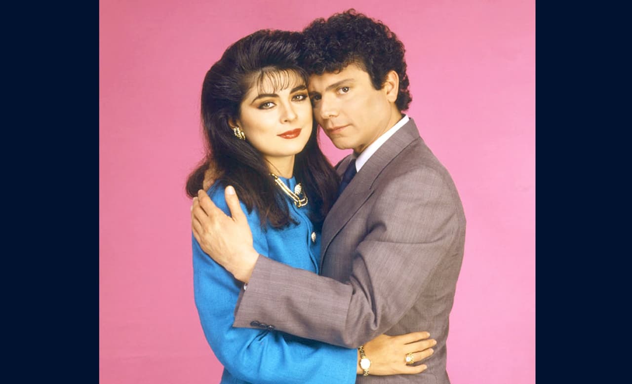 Jaime Garza: Victoria Ruffo reacciona a la muerte de su ‘eterno profesor’ con emotivo mensaje