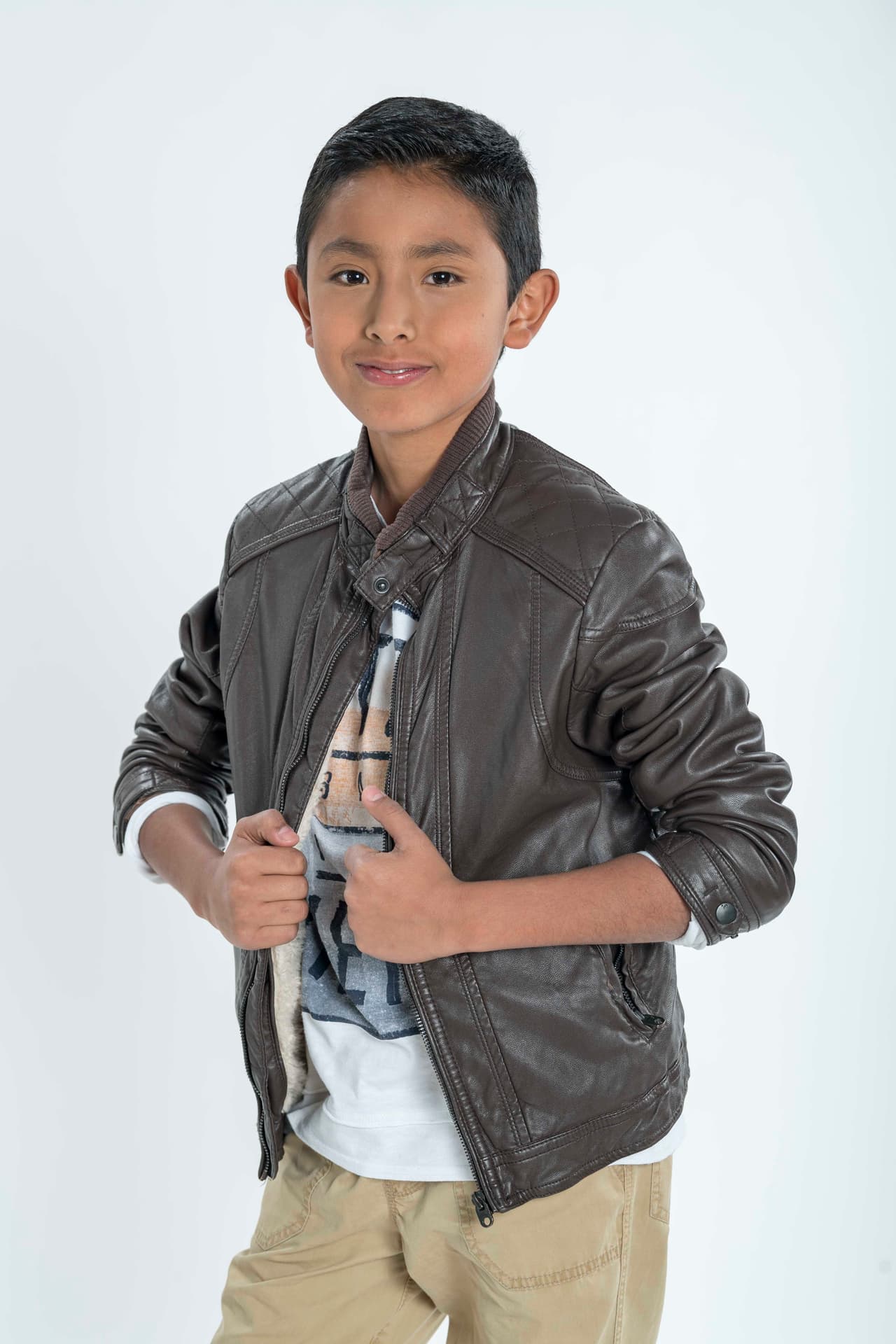 Escuadrón 3: Lisandro Jiménez. Cantante. Oaxaca, 11 años.