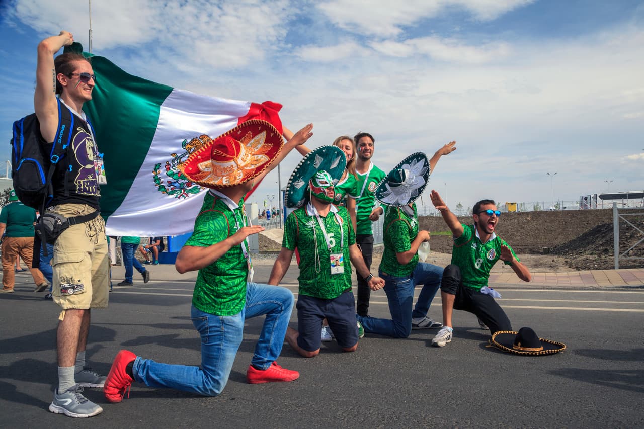 Mexicano se gasta dinero de su boda para ir al Mundial de Qatar 2022