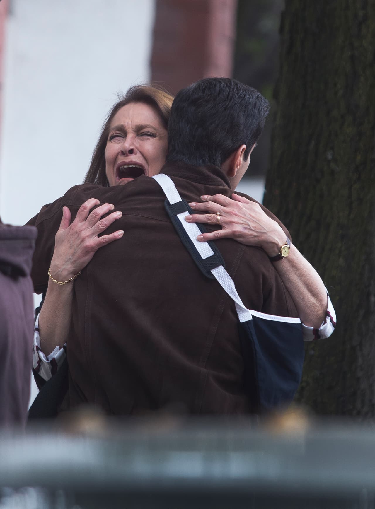'Bárbara' sufre al ver a su hijo ser perseguido. ¡No quiere perderlo para siempre!