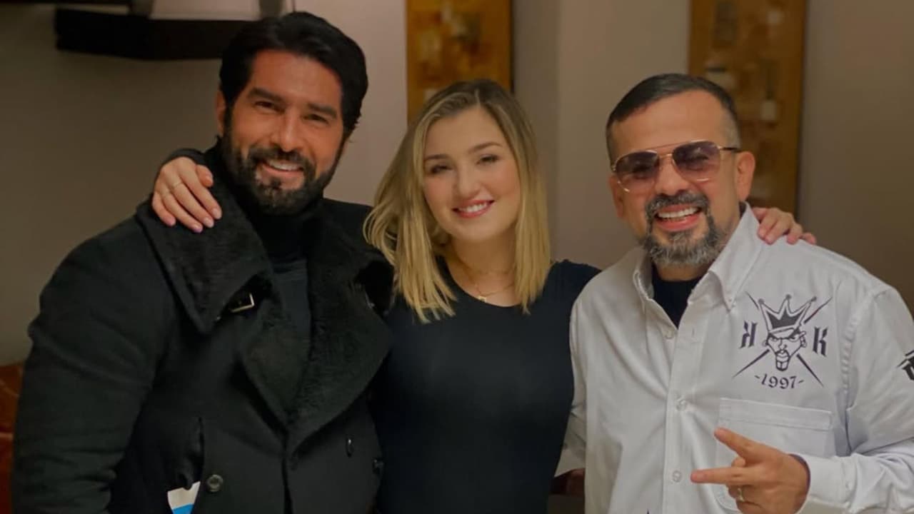 ¿Se casa Melenie Carmona? La hija de Alicia Villarreal habla sobre quién la entregará en el altar