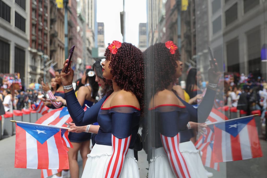 Desfile Puertorriqueño retoma las calles con encanto y con primor, a las puertas del verano en Nueva York