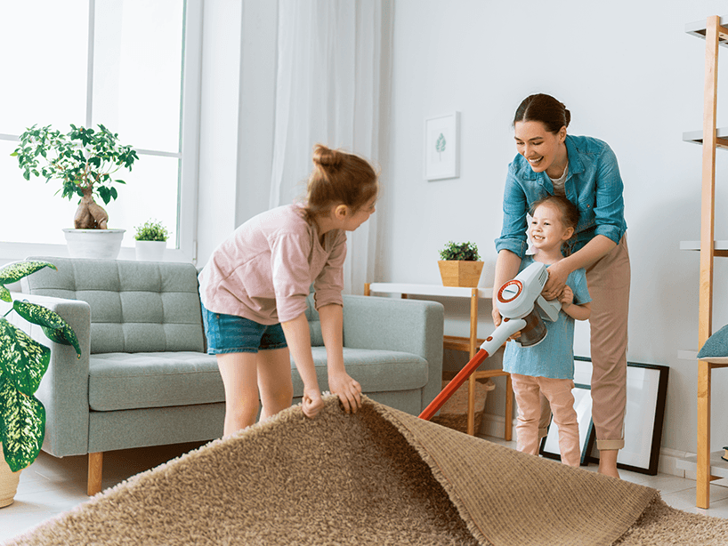 ¿Cómo mantener todas las superficies de tu casa impecables? Hazlo fácil y rápido con Pledge
