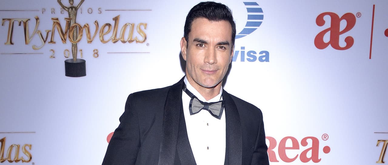 David Zepeda entrega a su asaltante a las autoridades