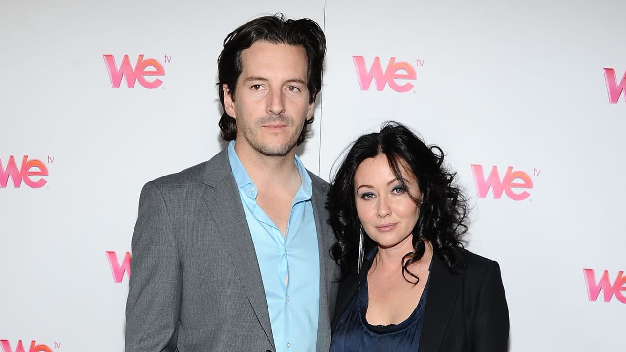 Kurt Iswarienko y Shannen Doherty en la alfombra roja en enero de 2012