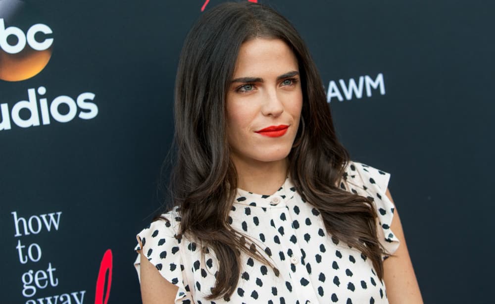Famosa youtuber llama “ridícula” a Karla Souza