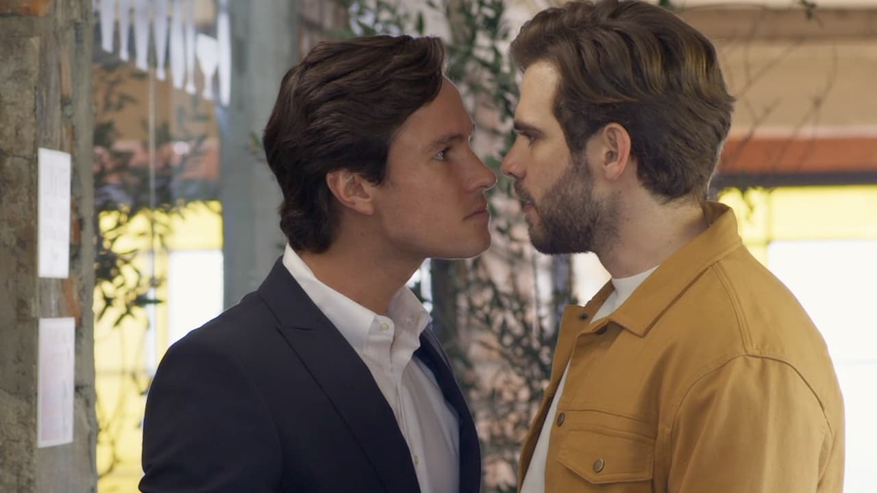 Sebastián salva a Fátma de las garras de Adrián