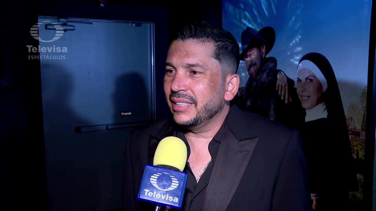 Luis Ángel El Flaco canta el tema de 'Monteverde' y destapa ser fan de 'Marimar'