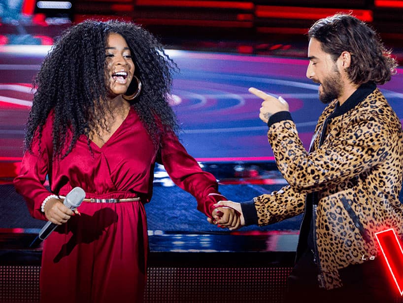 Su manera de interpretar conquistó el corazón de Maluma y lo eligió como coach.