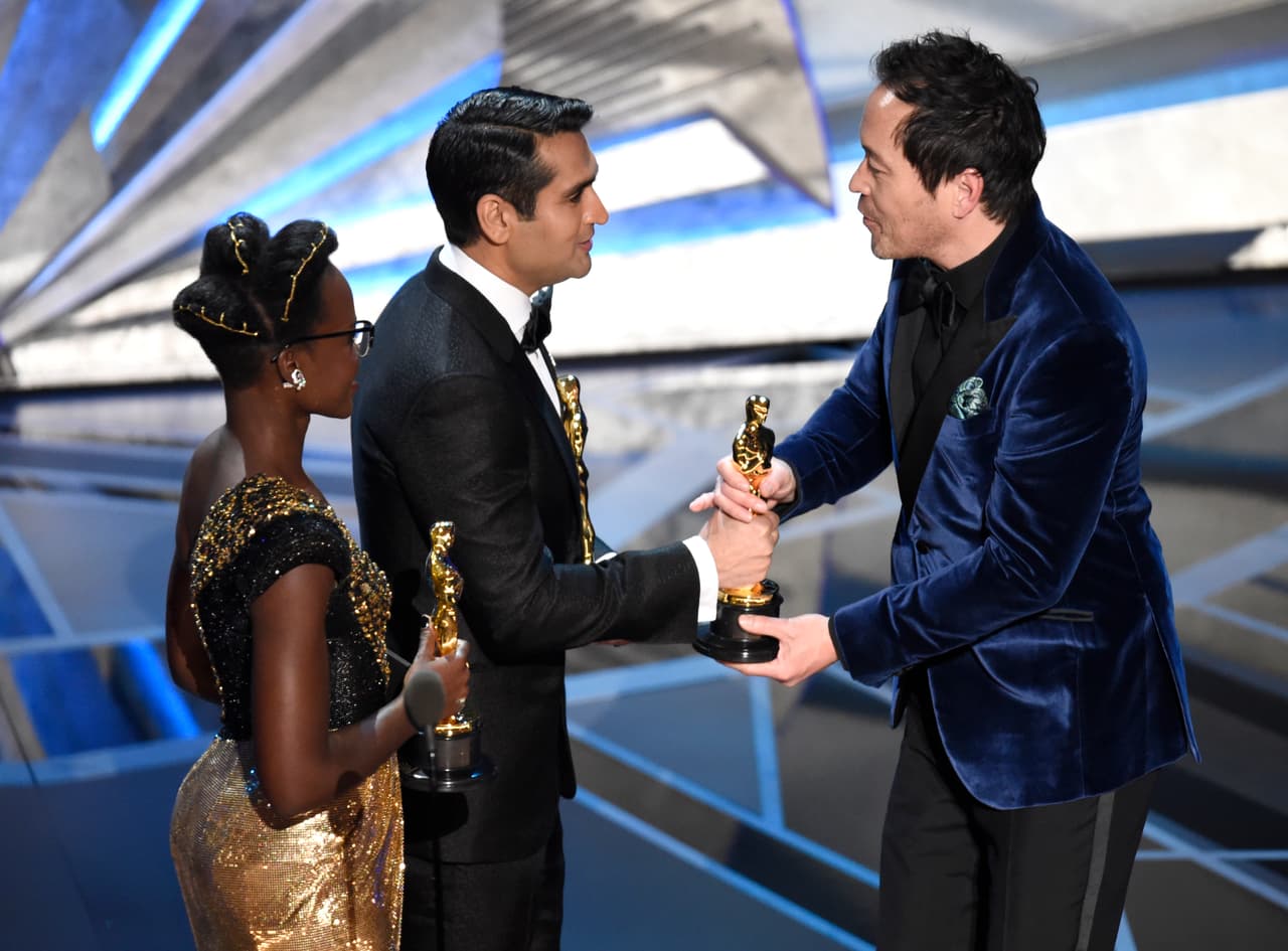 Lupita Nyong'o y Kumail Nanjiani bromearon sobre el origen de sus nombres y destacaron que ellos también eran ‘Dreamers’.