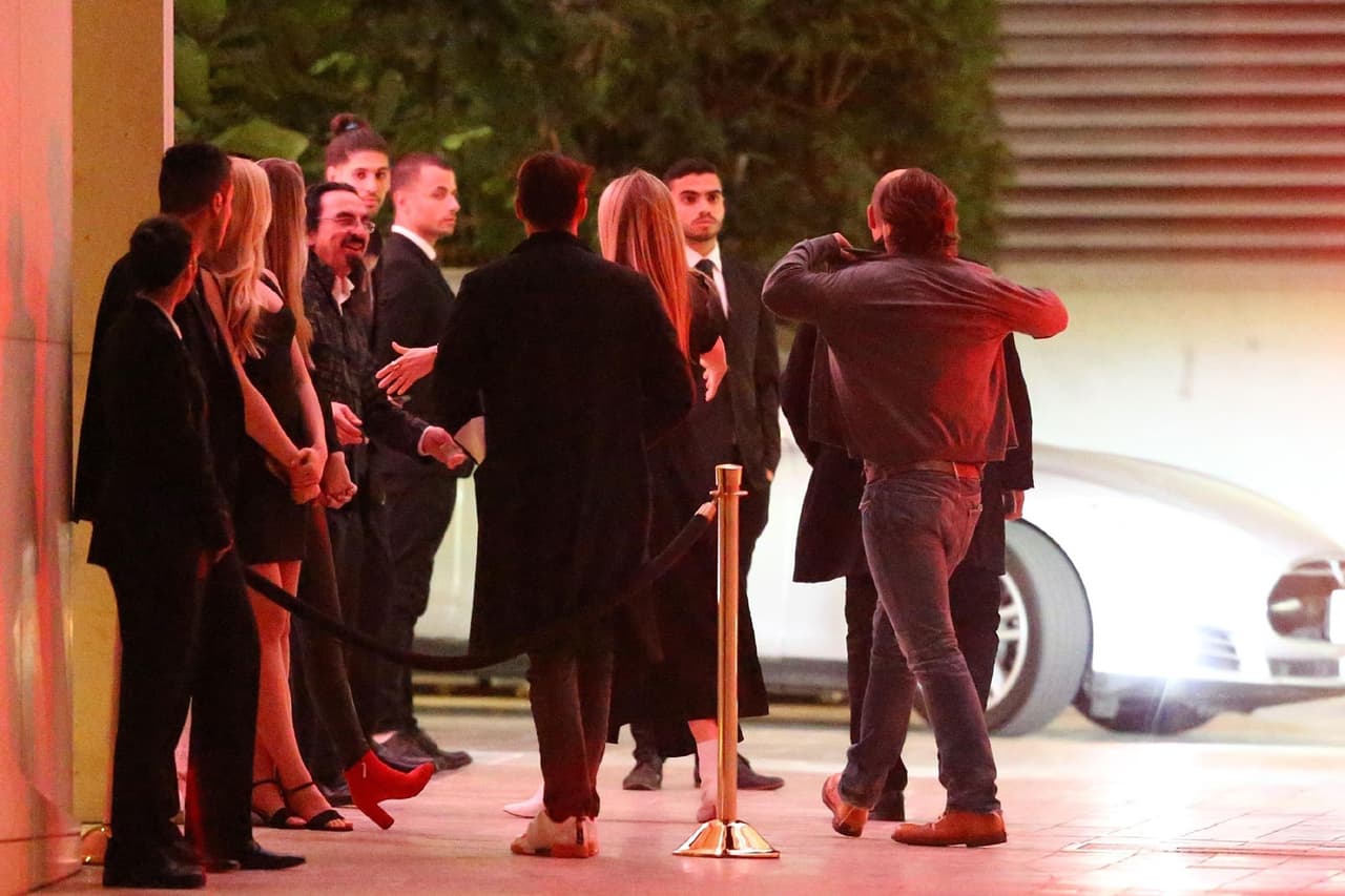 El actor cumplió 44 años y lo festejó con una gran fiesta a la que acudieron cerca de 500 personas, entre ellas la actriz Gwyneth Paltrow y Brad Falchuk