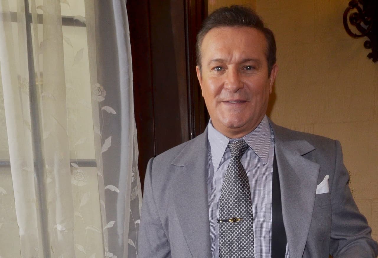 Arturo Peniche fue hospitalizado por una tifoidea: "Quiero darle las gracias"
