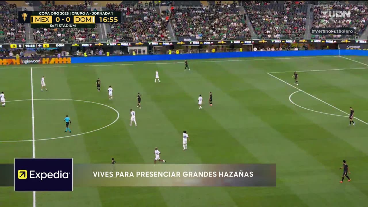 ¡TIRO ATAJADO! disparo por Roberto Alvarado.