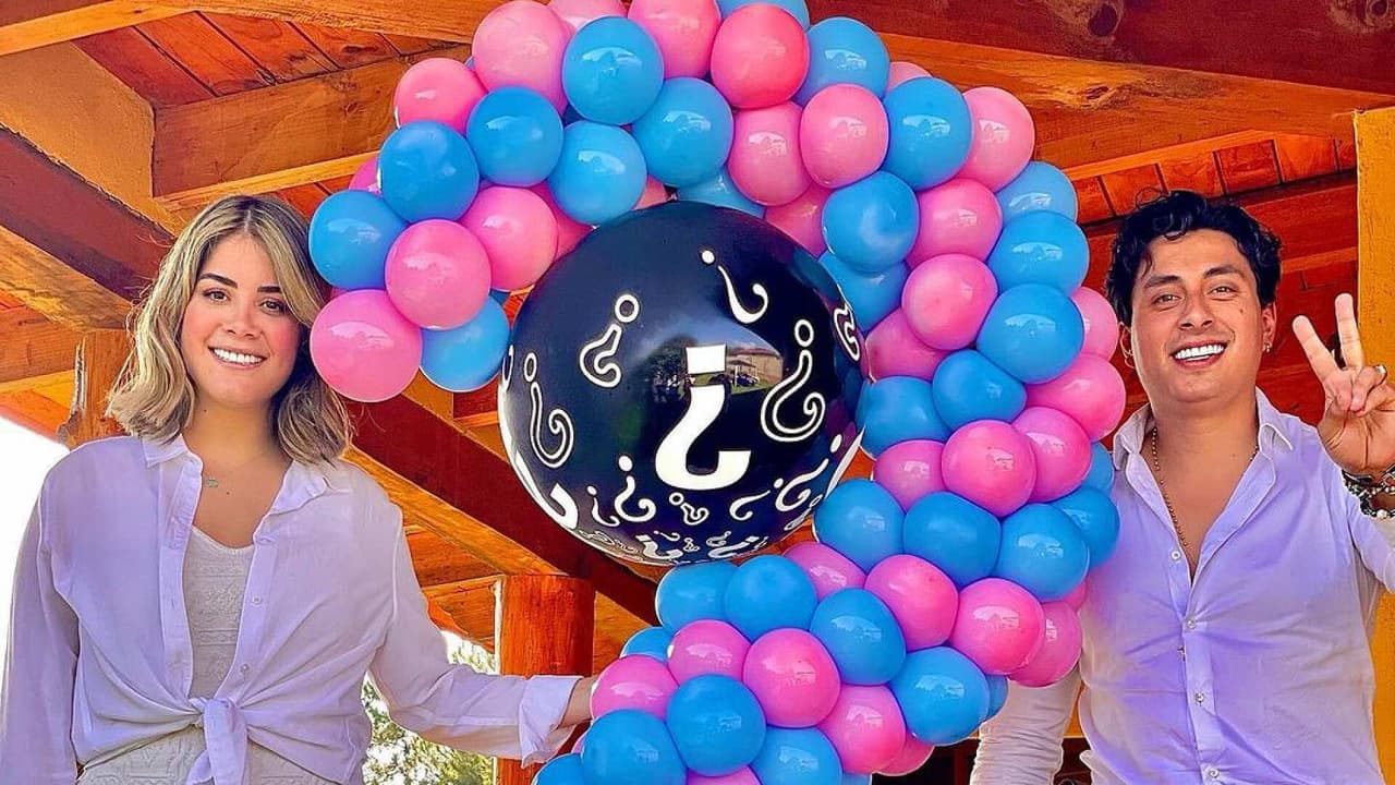 ¿Niña o niño? ‘El Shulo’ destapa el sexo de su segundo bebé en espectacular fiesta de revelación