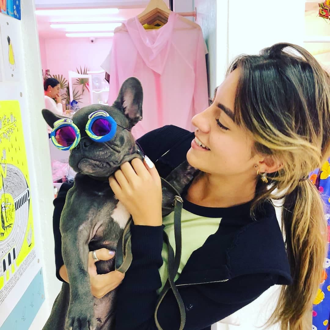 “Verte nacer es lo más cercano de tocar a Dios, hija mía. Feliz cumpleaños chula”, expresó el también actor en sus redes sociales con motivo del cumpleaños #21 de la joven.