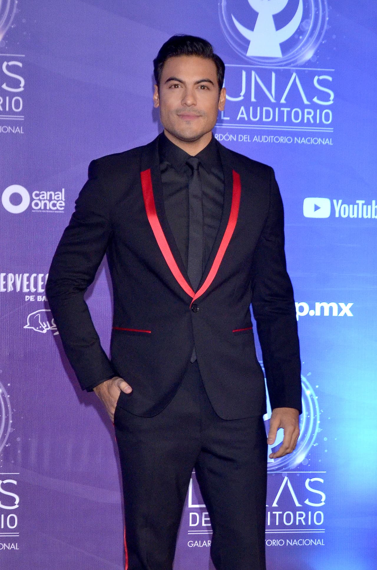 Carlos Rivera entonará el Himno Nacional en la pelea de 'Canelo' Álvarez