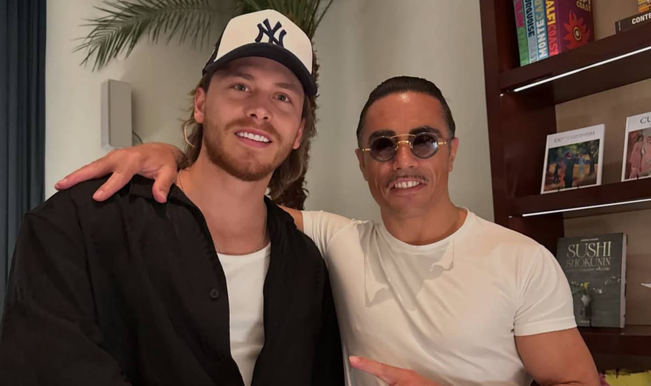 Aldo De Nigris y el chef ‘Salt Bae’.