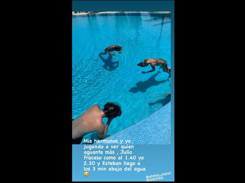 “Mis hermanos y yo jugando a ver quién aguanta más. Julio fracasó como al 1:40, yo 2:30 y Esteban llegó a los 3 minutos abajo del agua”, relató.