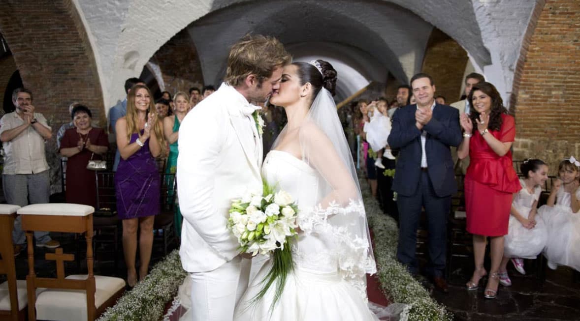 Victoria compartió créditos con Maite Perroni, William Levy y Erika Buenfil en ‘Triunfo del amor’ en 2010.