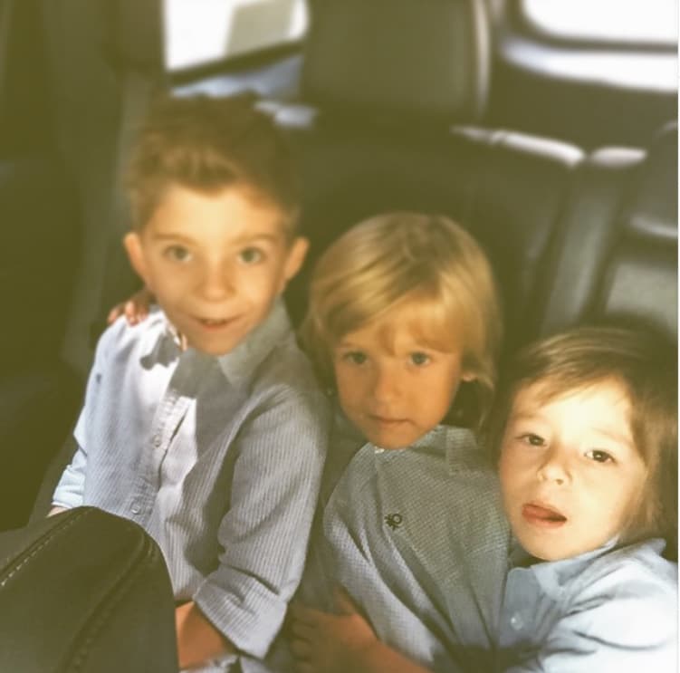 Producto de su relación anterior, Fernando Reina tuvo dos niños, Alexis y Claudio, quienes conviven todo el tiempo con Mateo.