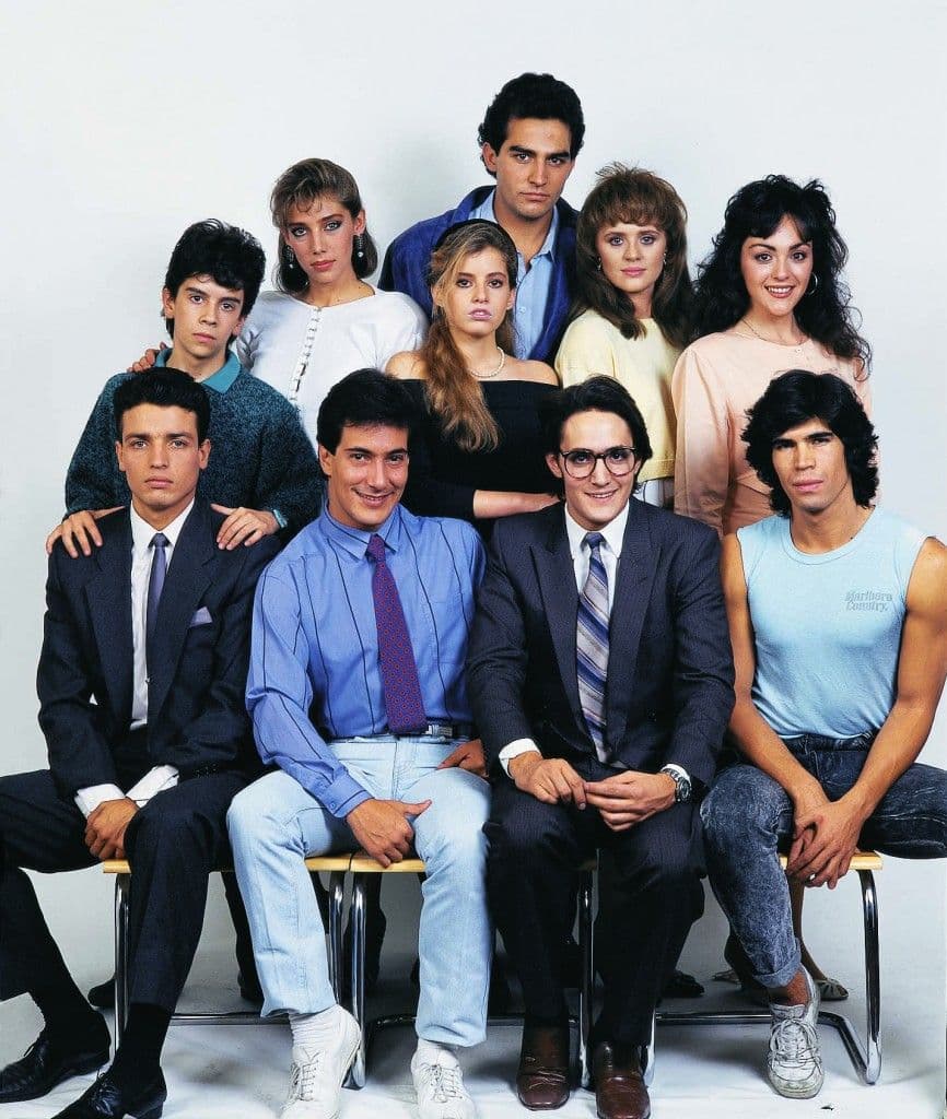 Su siguiente telenovela fue "Amor en Silencio" (1987): "Fue muy grato porque es una novela exitosísima y fue la primera oportunidad que tuve con la señora telenovela, que es Carla Estrada".