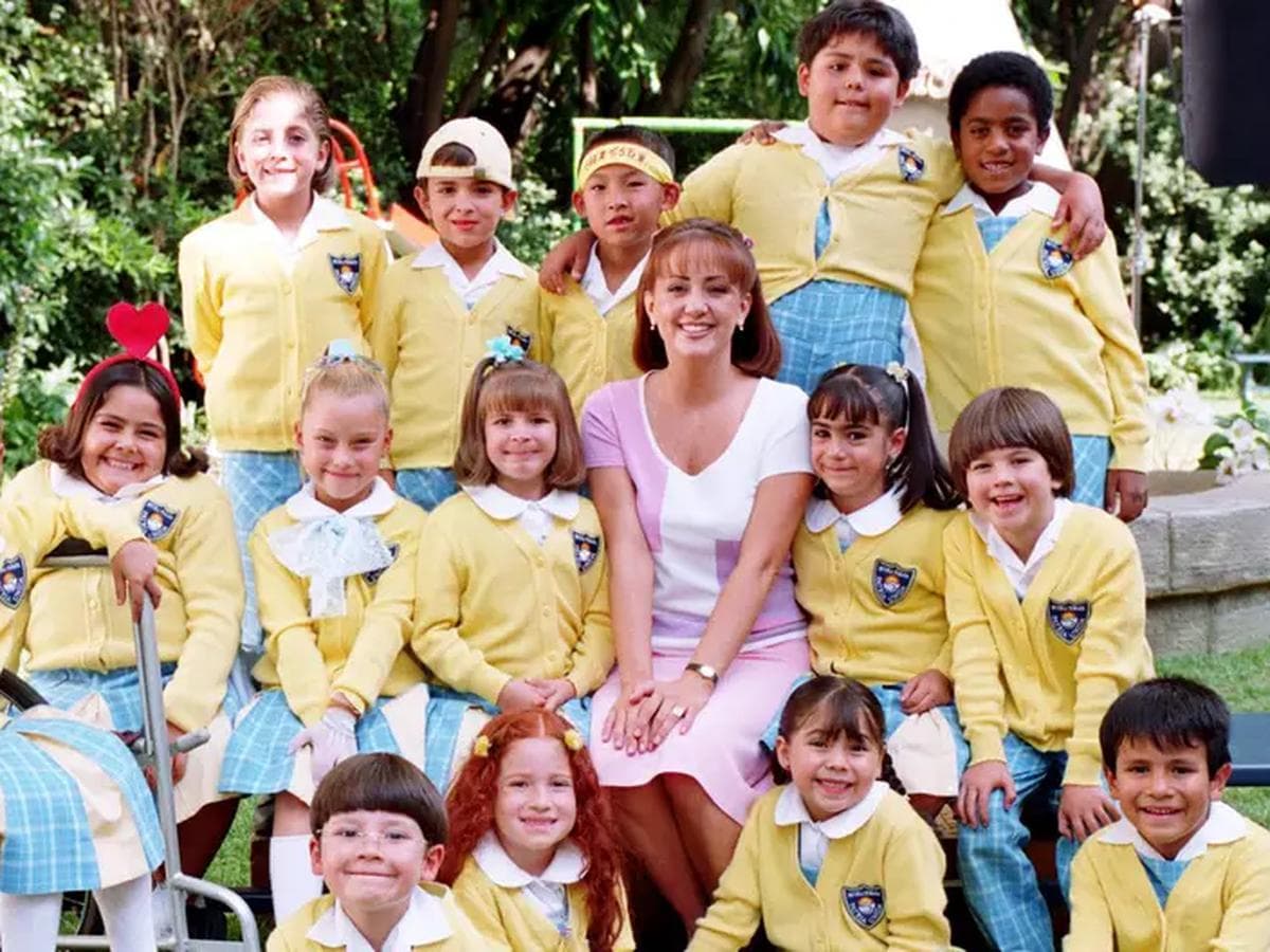 Andrea Legarreta se reencuentra con actriz de Vivan los niños 18 años después: ‘Muy orgullosa de ti’