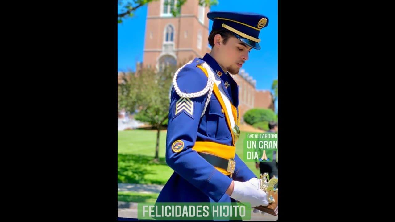 “Cuando la vida te da vida y con amor incondicional dejas pedazos de tu alma, la compensación viene del Universo y no tengo más que sentirme agradecida, no ha sido precisamente fácil el camino, pero sí hay que volver a andarlo lo hago convencida. GRACIAS por ser valiente y caminarlo en mi imperfecta compañía… Te amo hijo. Estoy orgullosa de ti y siente muy grande el amor a tu madre querida”, precisó.