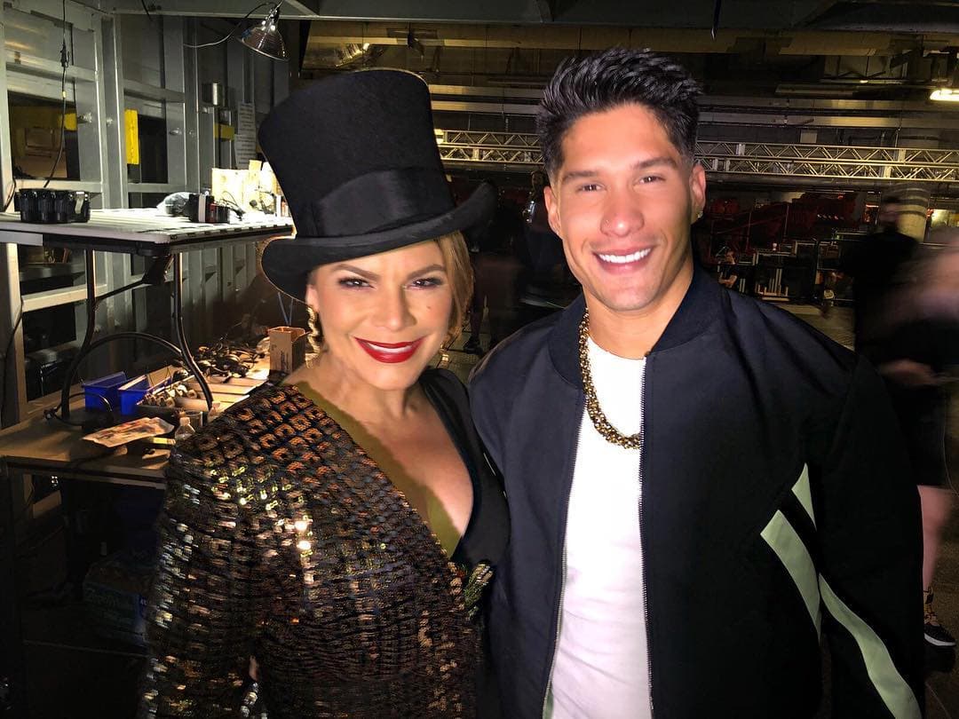 Olga Tañón y Chyno Miranda ofrecieron uno de los mejores performance de la noche