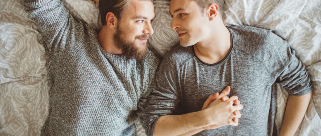 Aprende a seducir a tu crush gay según su signo zodiacal