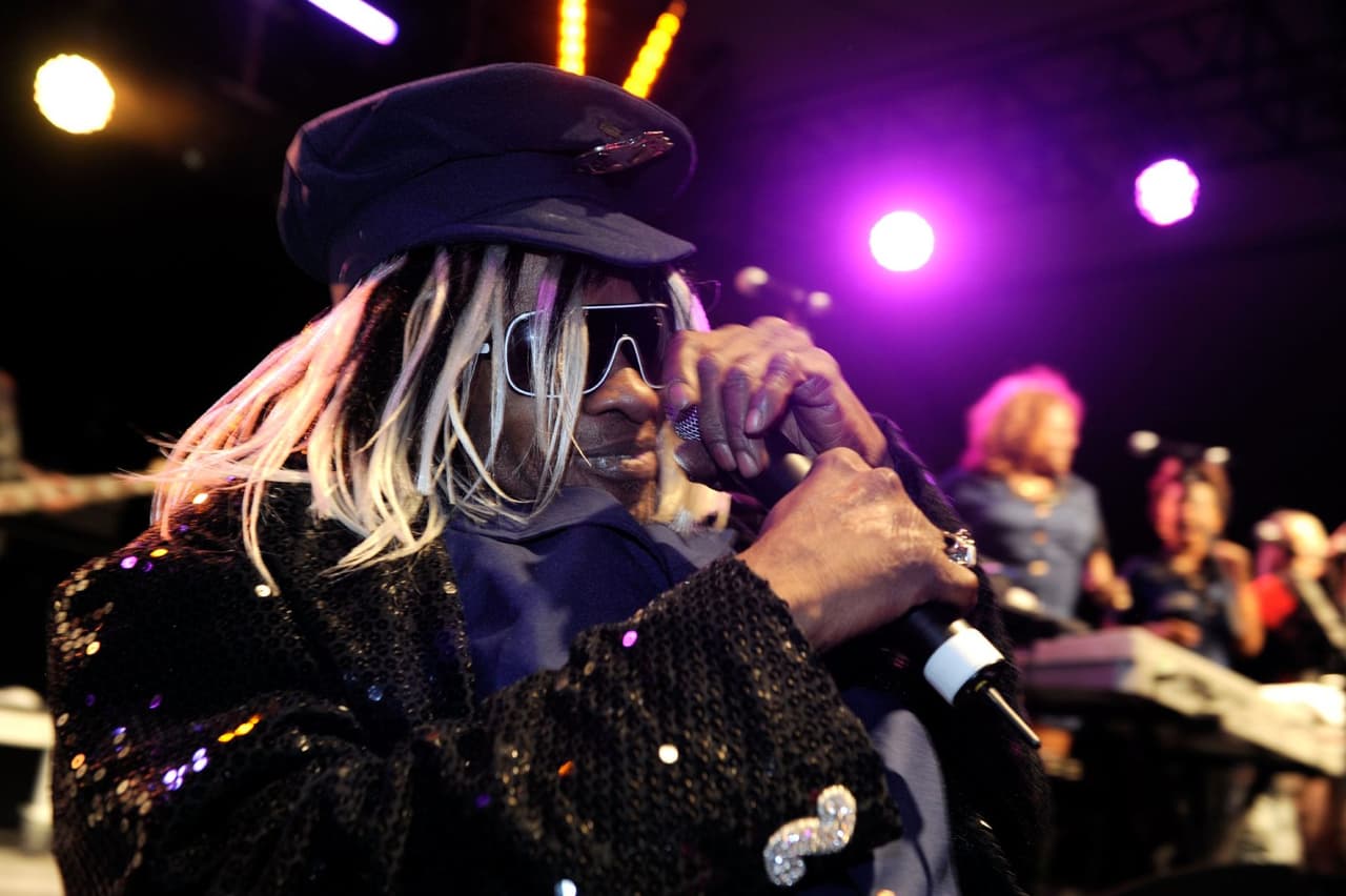 Sly Stone, músico estadounidense.