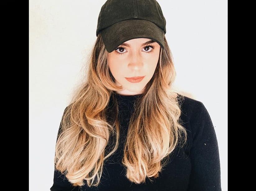 Mientras que Alejandra ha mantenido su cabellera oscura y rizada, Ana Paula cambió su look y en octubre de 2019 apareció en sus redes con un tono rubio, el cual generó comentarios positivos entre sus seguidores.
