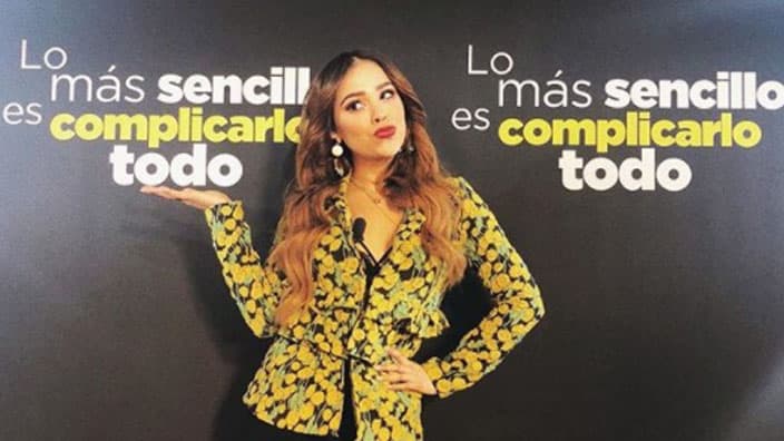 Danna Paola se desnuda ante las cámaras