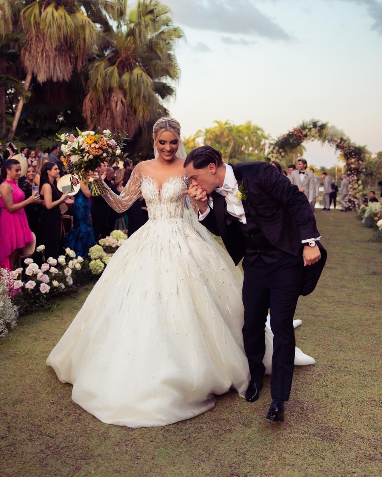 Lele Pons y Guaynaa revelan la escandalosa suma que gastaron en su boda