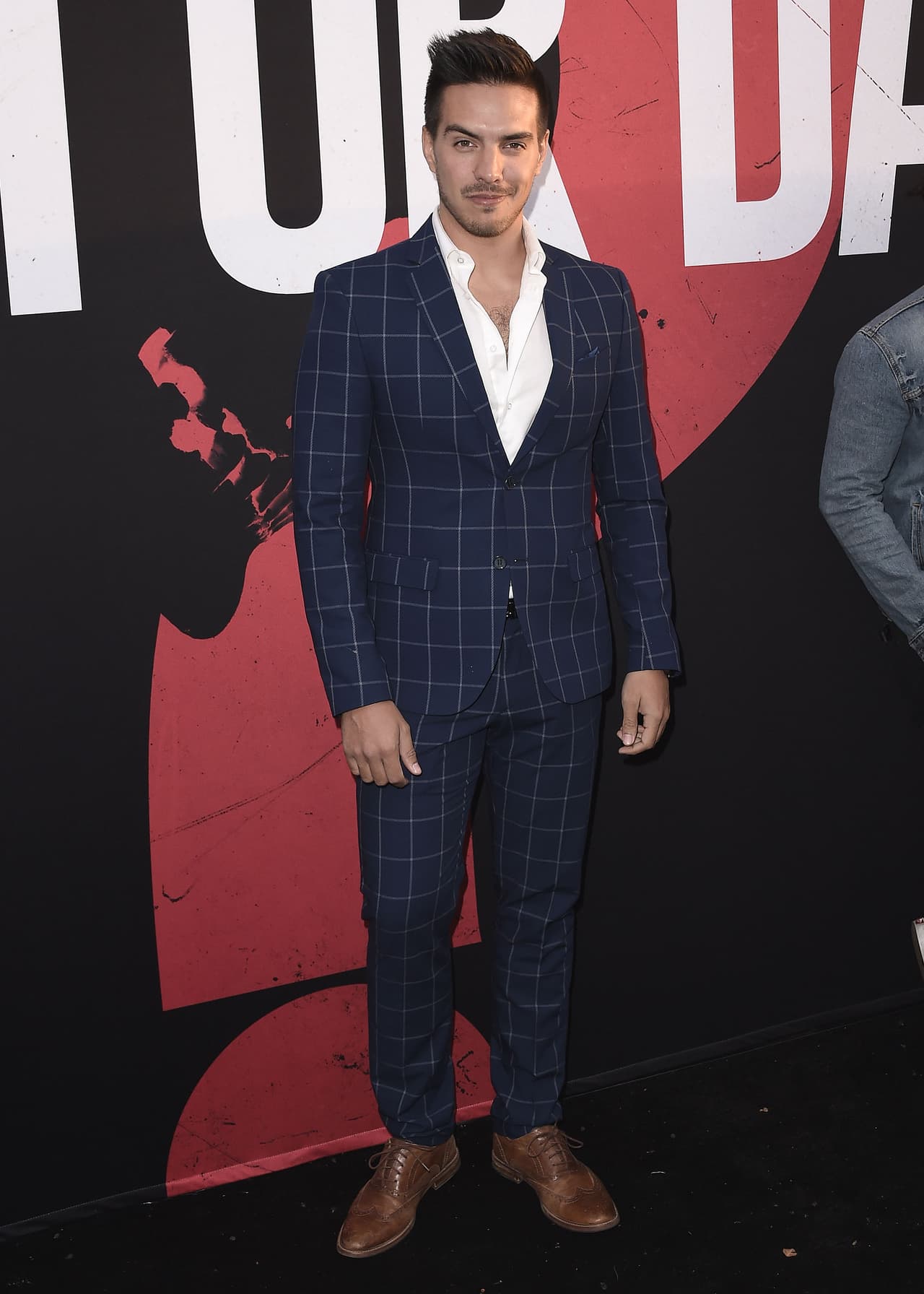 Vadhir Derbez protagonizará remake de ‘Como Si Fuera la Primera Vez’