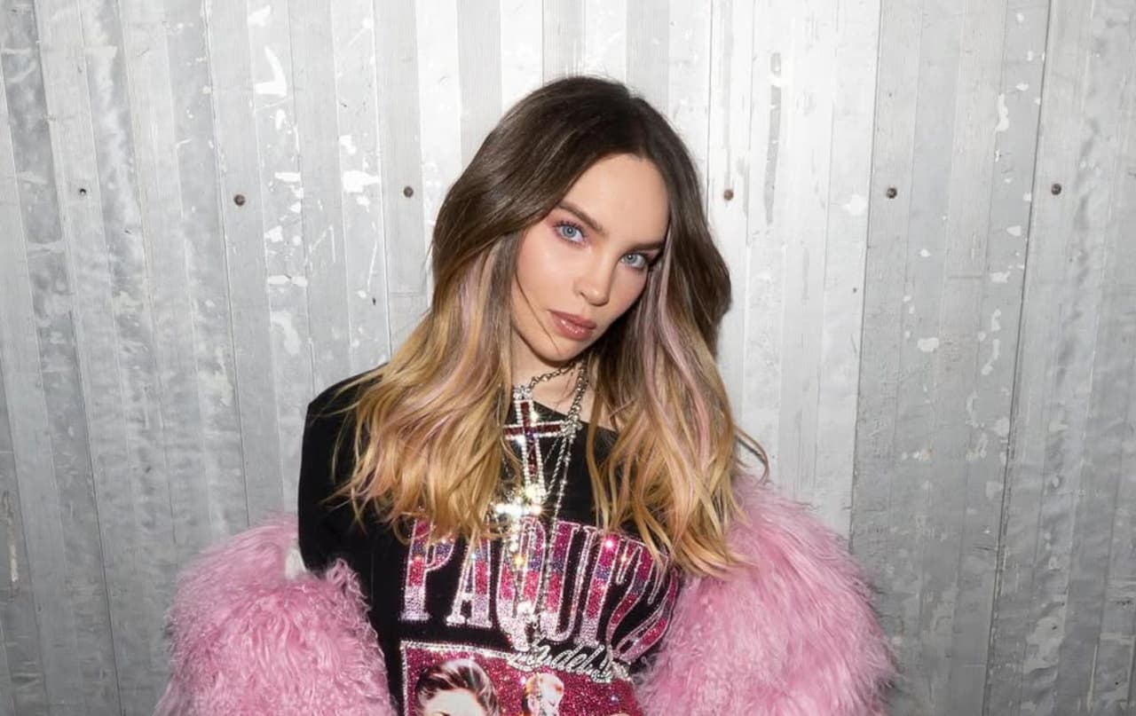 ¡Belinda sorprende con su insólita mascota! Las fotos con su cabra desatan furor en redes