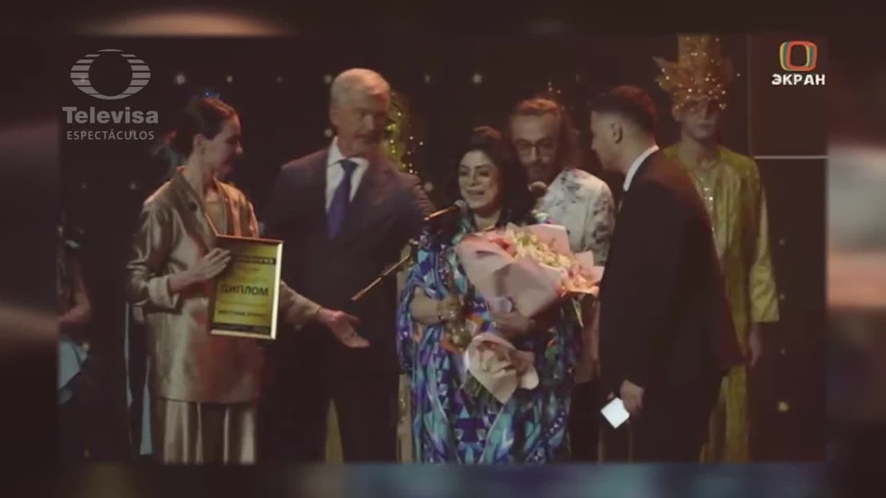 Victoria Ruffo recibe homenaje en Rusia por su trabajo en las telenovelas