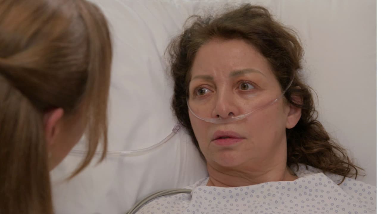 Gloria despierta del coma inducido pero no recuerda nada ni a nadie