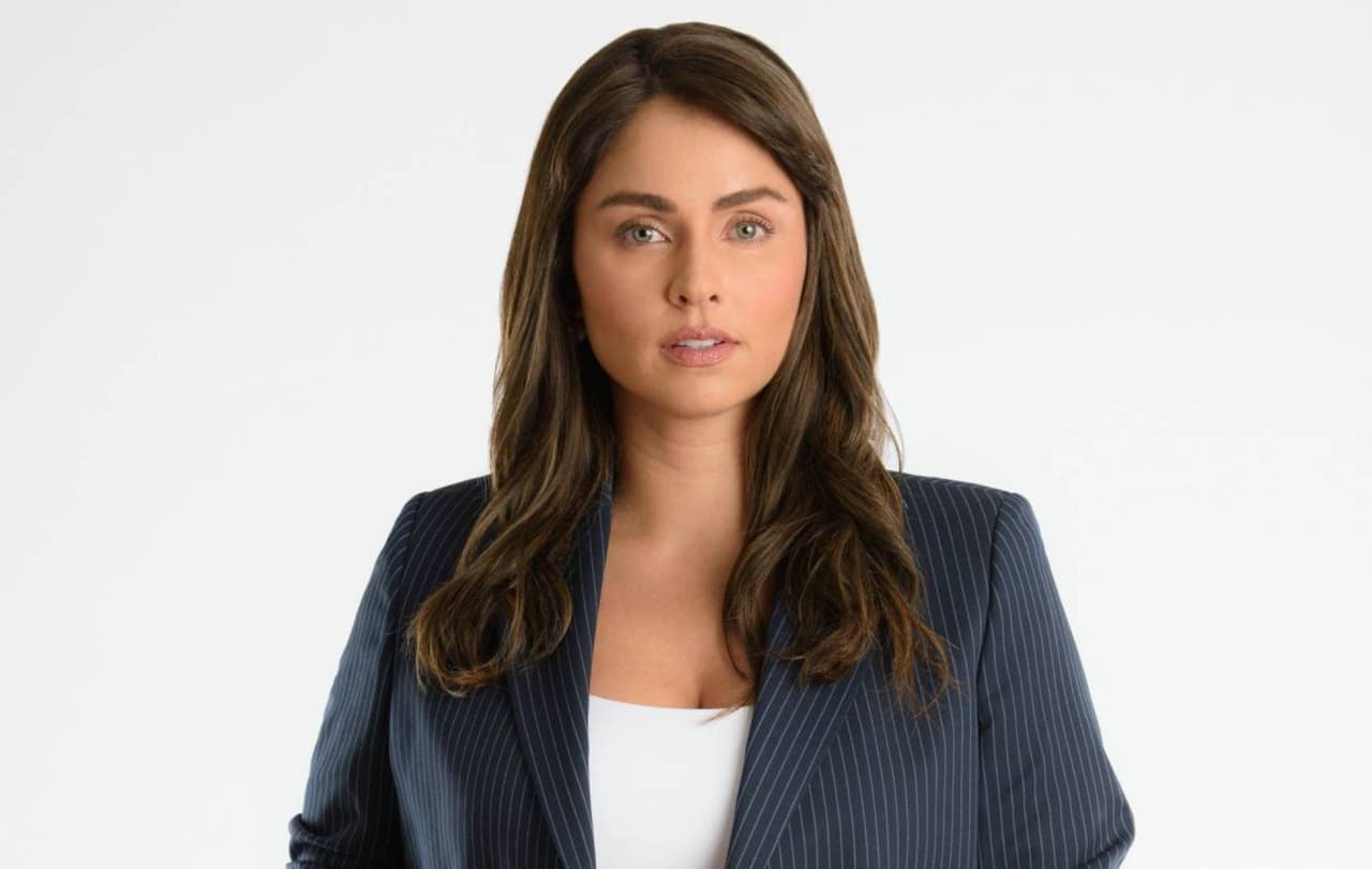 Claudia Martín en 'Juegos de Amor y Poder'.