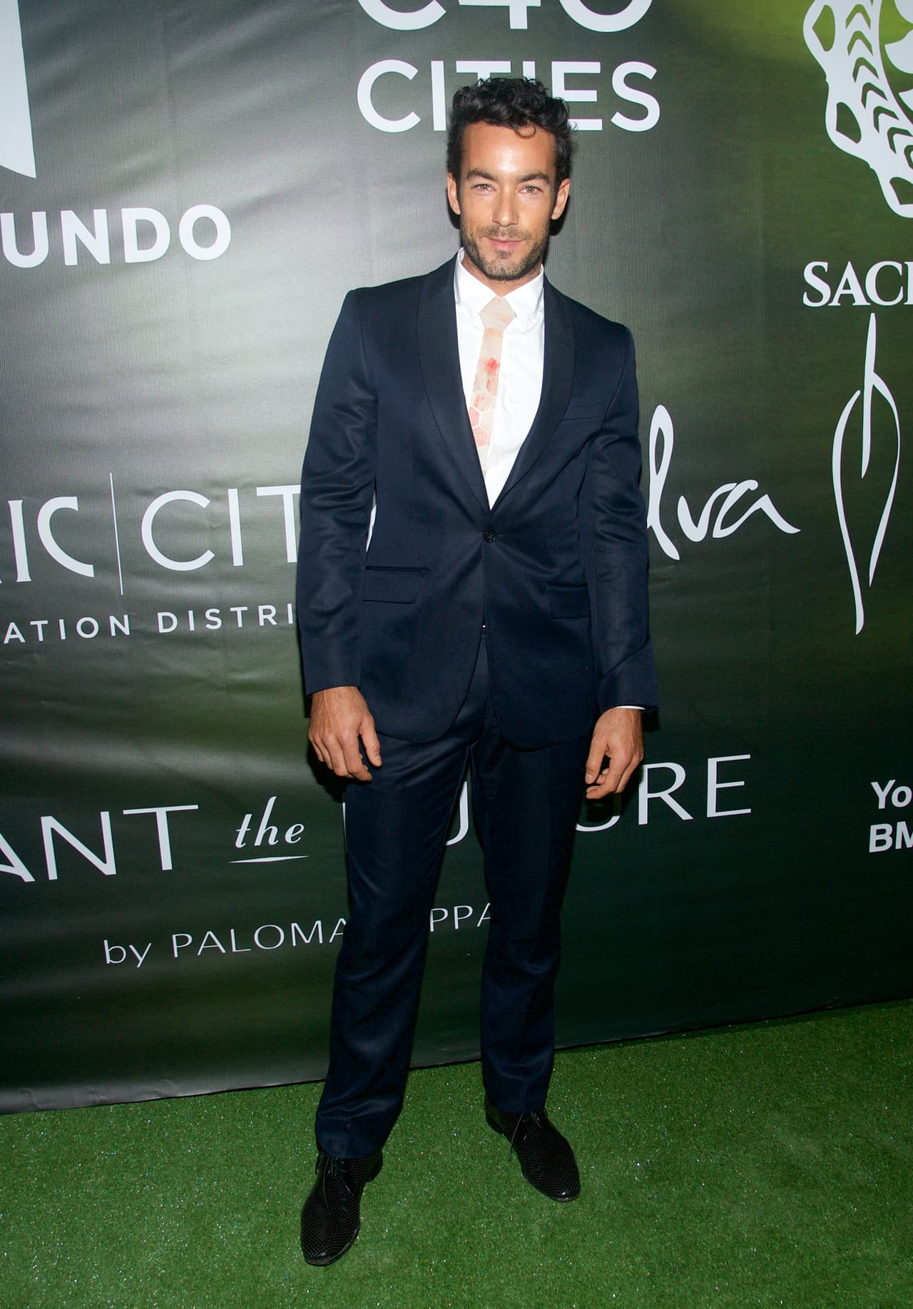 Conoce el sexy talento oculto de Aarón Díaz