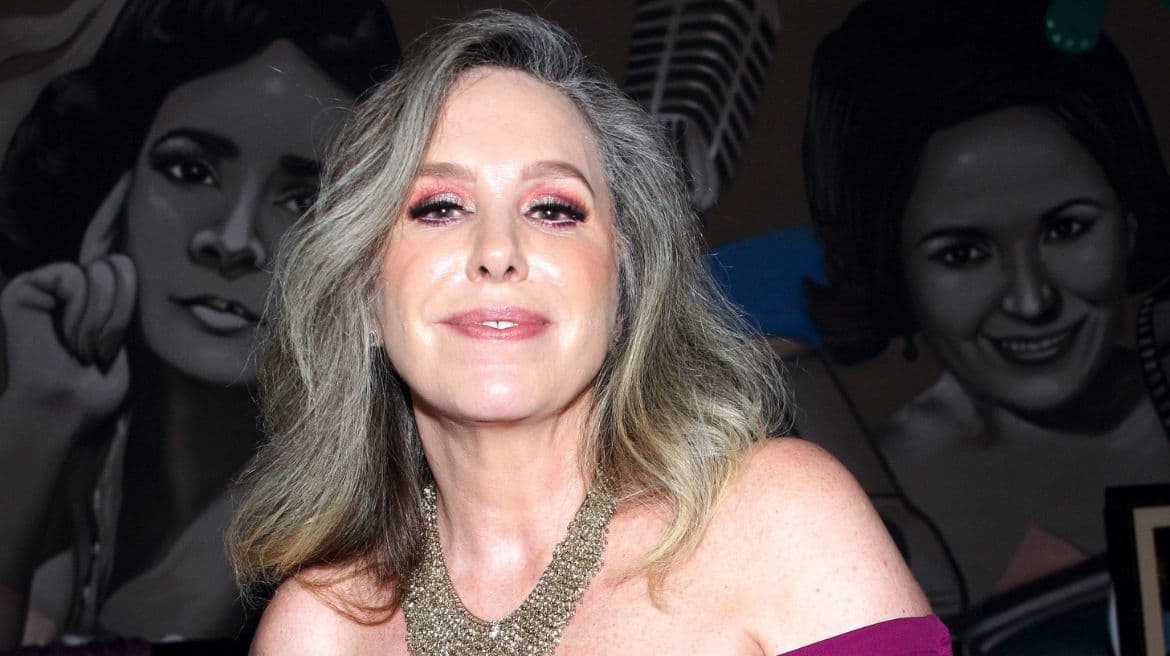 Azela Robinson será mamá de David Zepeda en 'Los Hilos del Pasado' y así se destapa su impactante look