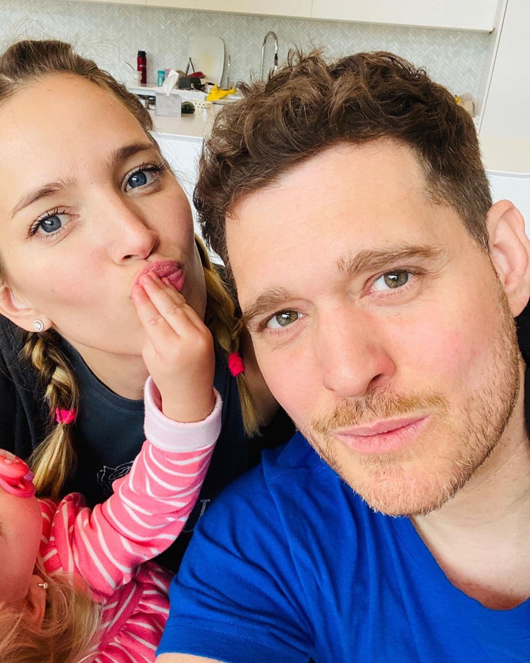 Michael Bublé le hace cover casero a Luis Miguel