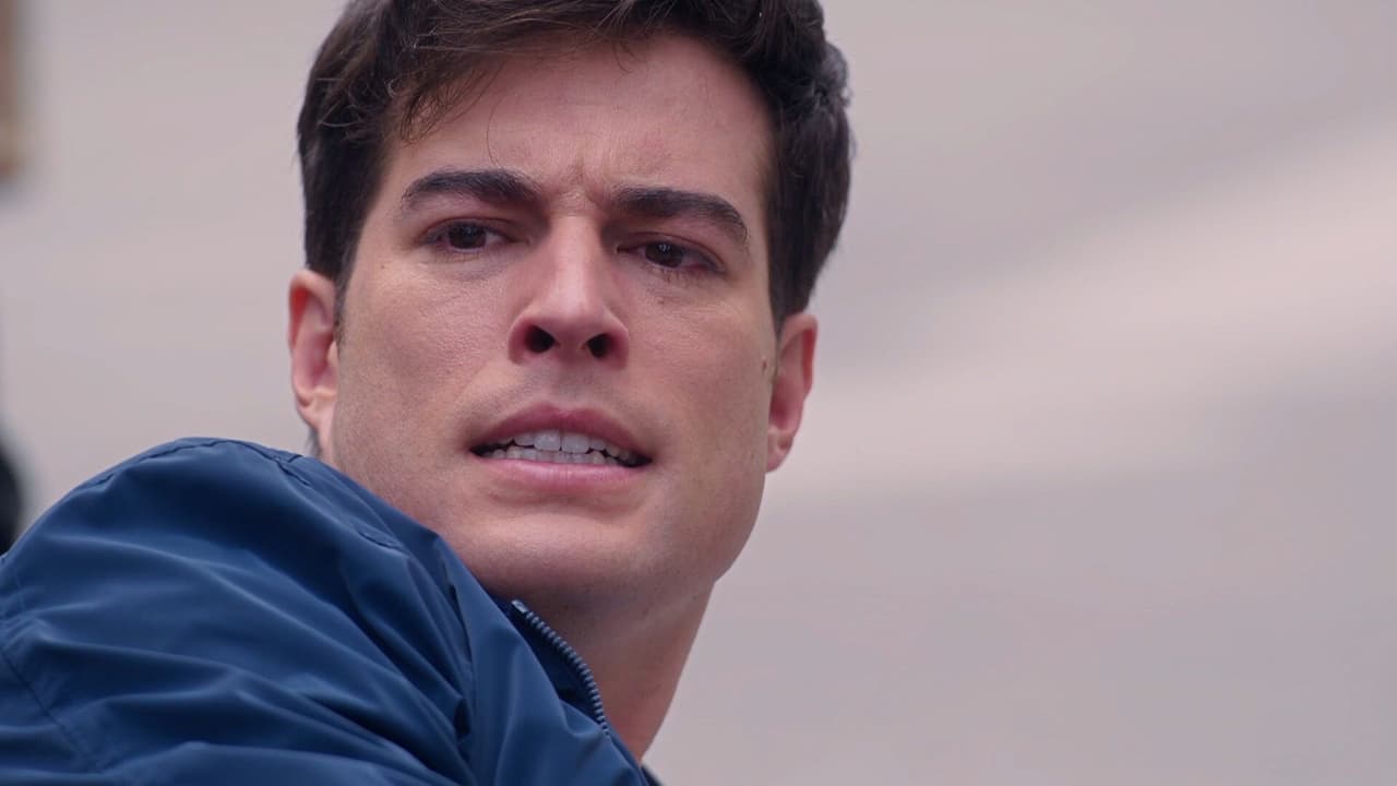 Danilo Carrera graba arriesgada escena para 'Vencer la Ausencia'
