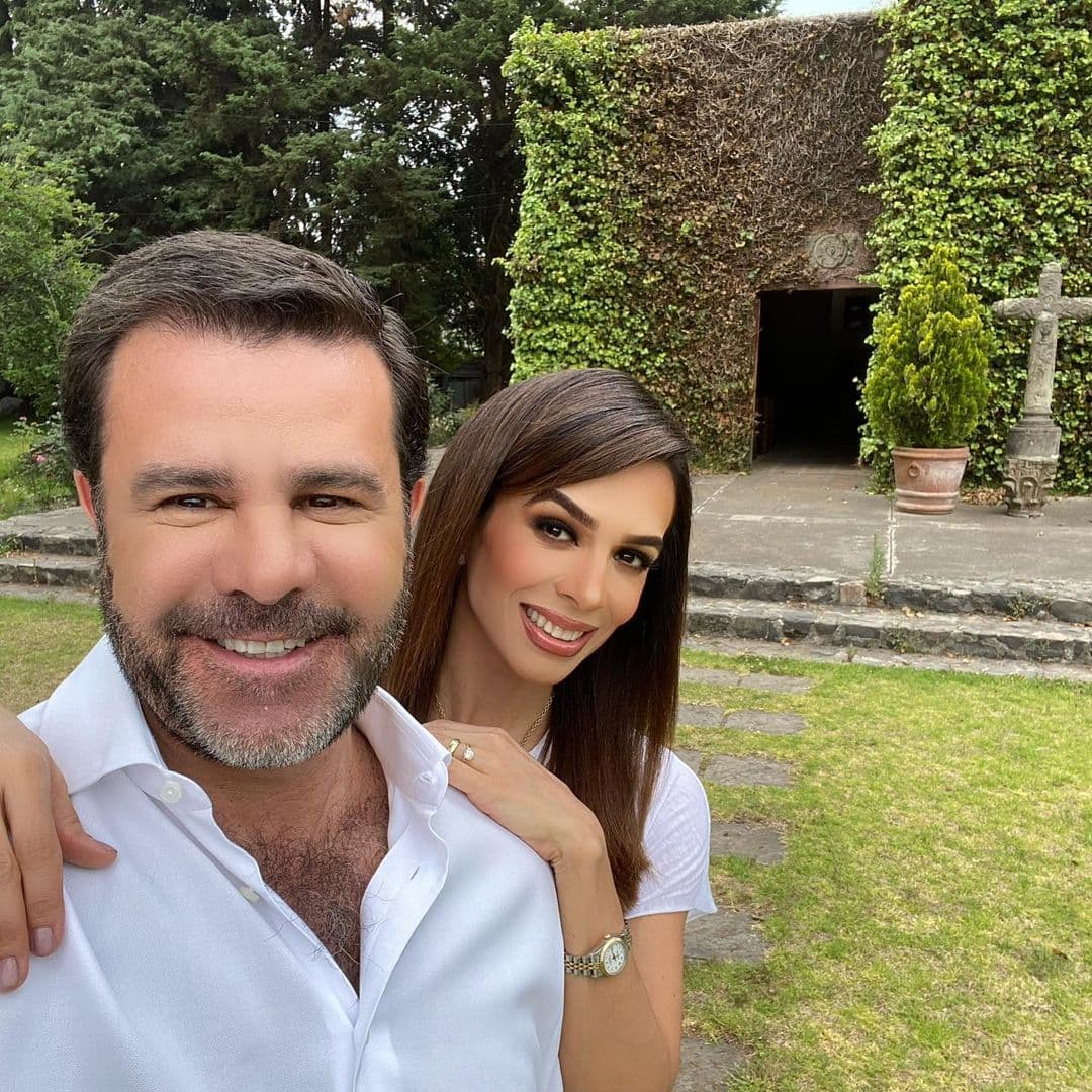 En la actualidad, Biby Gaytán comparte detalles de su vida privada en Instagram, mientras que en su canal de YouTube algunos tutoriales de cocina o maquillaje.