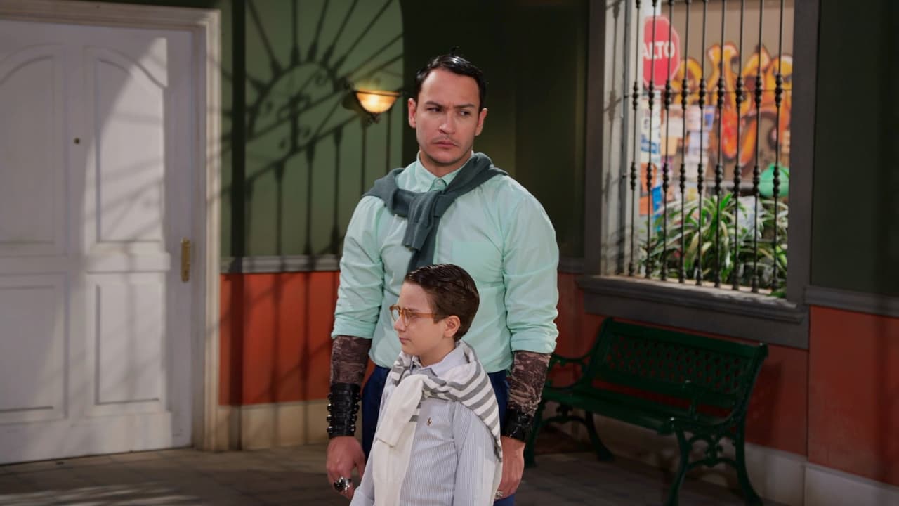 En la onceava temporada de la serie, su madre hizo vestirse a 'Fortino' (su verdadero nombre) y 'Morrison' con ropa cara, a cambio de unas caguamas.