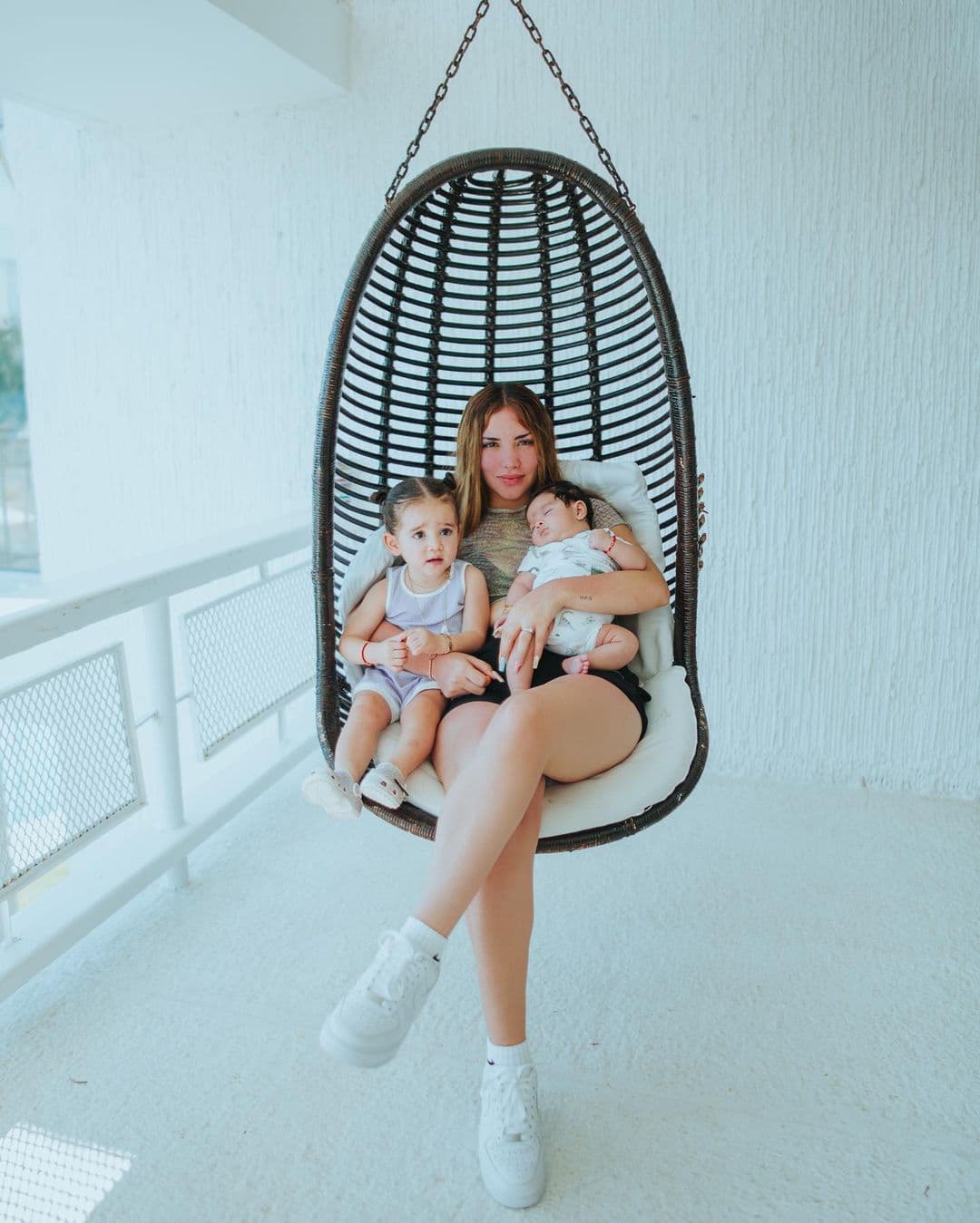 Kimberly Loaiza habla por primera vez sobre la marca que tiene su hijo Juanito en la carita