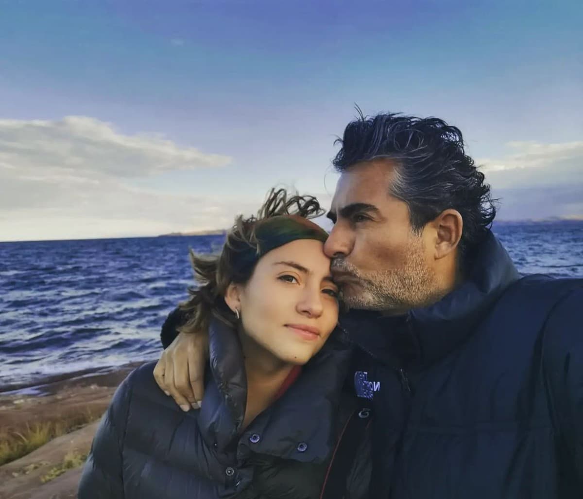 ¿Por qué hija de Raúl Araiza dice que hablar de su orientación salvó su vida?