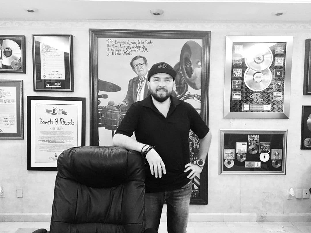 “Por algo pasan las cosas”: Poncho Lizárraga adelanta el lanzamiento de ‘De ti me enamoré’ por filtración en las redes