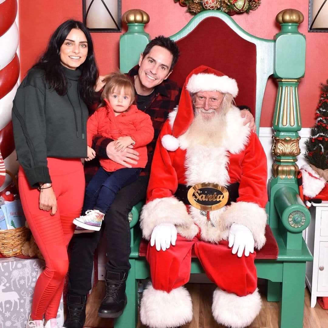 Aislinn Derbez presume tierno encuentro entre Kailani y Santa: “Ya casi es Navidad”