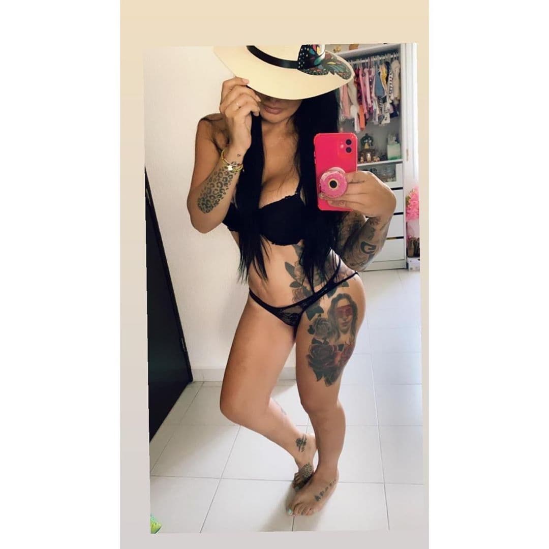 Fue a través de su cuenta oficial de Instagram que la comediante compartió varias imágenes en las que dejó claro que logró adelgazar el peso que ganó durante su tercer embarazo, en el que subió 20 kilos.